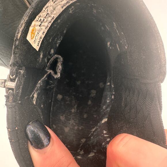 Timberland Black Earthkeepers Stratham Suede Leather Booties Size 9 - Picture 4 of 10